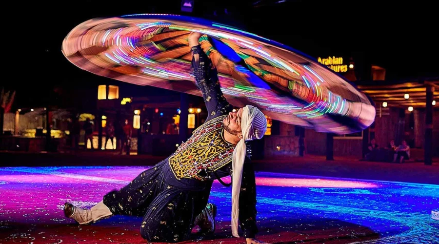 desert-safari-dubai-tanoura-dance-performance