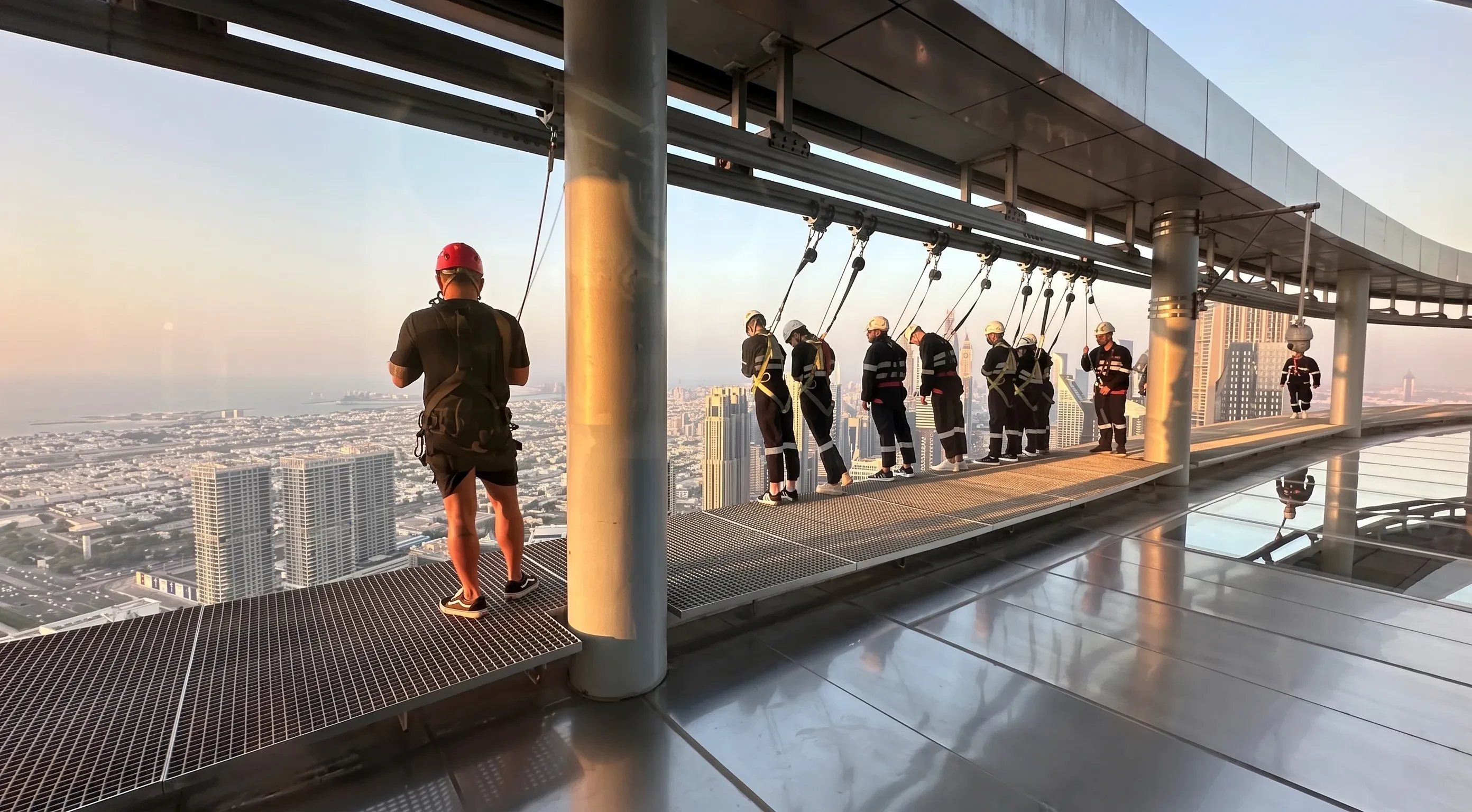 dubai-sky-walk-edge-experience-address-hotel