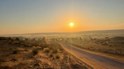 dubai-overnight-desert-safari-sunrise-dune-landscape