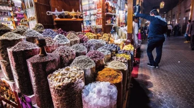 dubai-spice-souk-aromatic-herbs-frankincense