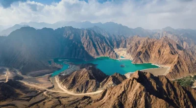 hatta-dam-turquoise-water-hajar-mountains